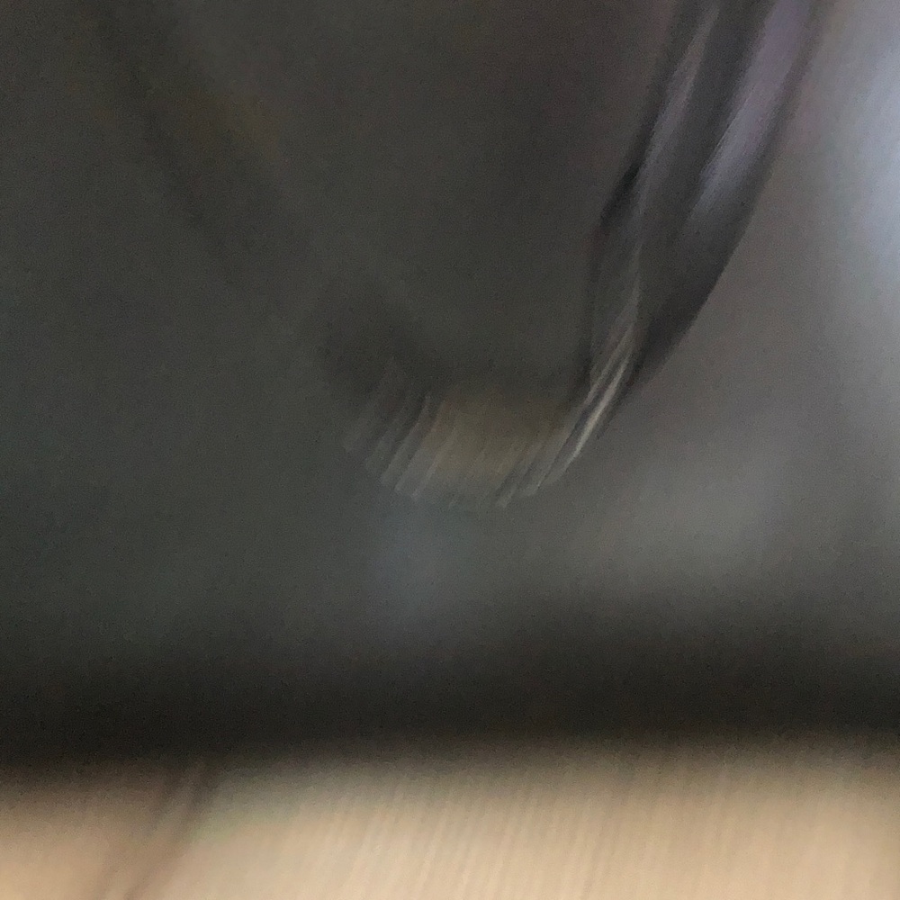 Classic Black Tote Bag - Sleek Everyday Carry - Picture 3 of 6
